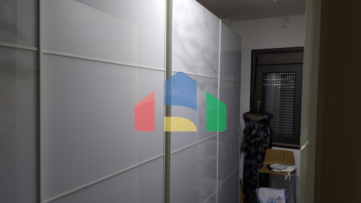 Продаж - Котедж 480 m² в передмісті Салонік