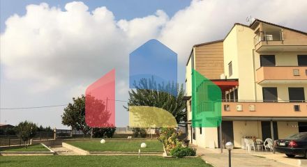 Продажа - Вилла 500 m² в пригороде Салоник Продажа - Вилла 500 m² в пригороде Салоник