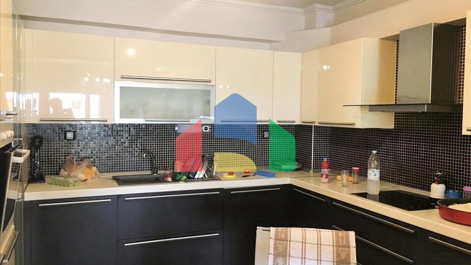 Продажа - Вилла 500 m² в пригороде Салоник