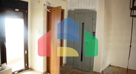 Продажа - Таунхаус 100 m² в пригороде Салоник