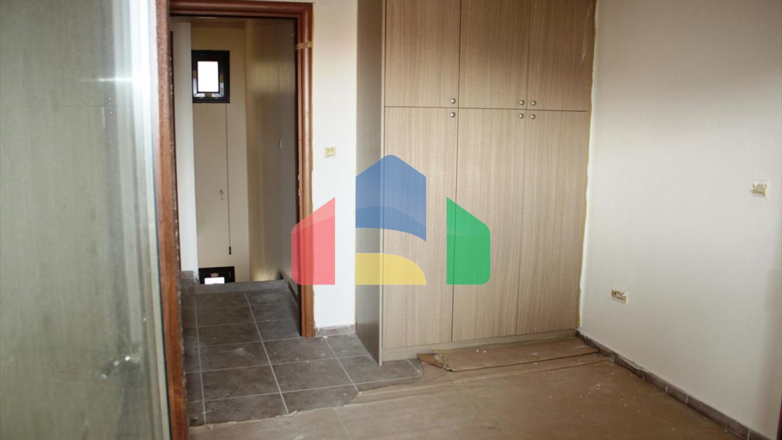 Продажа - Таунхаус 100 m² в пригороде Салоник