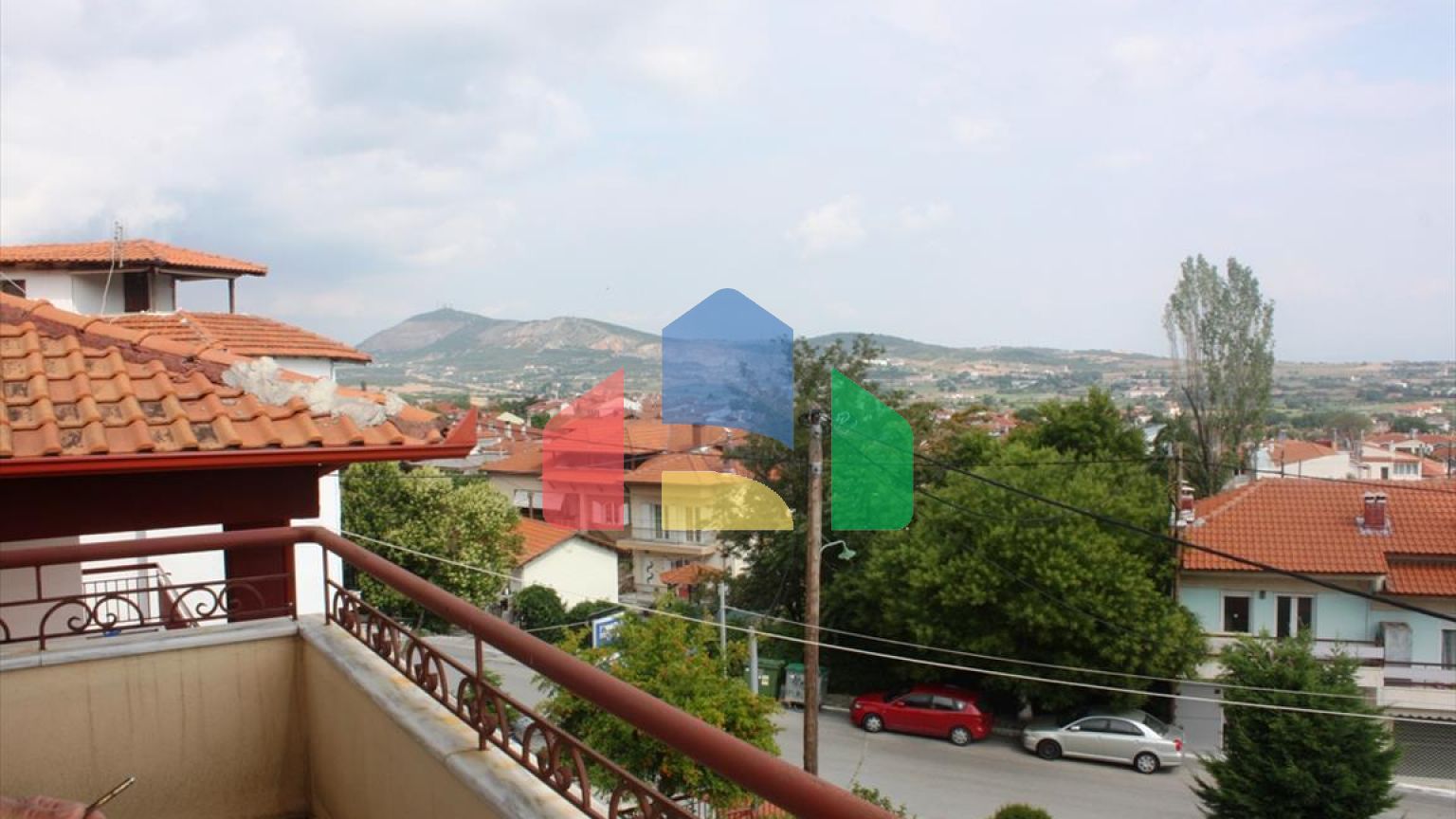 Продажа - Таунхаус 100 m² в пригороде Салоник