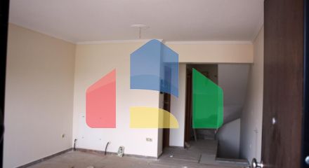 Продажа - Таунхаус 100 m² в пригороде Салоник