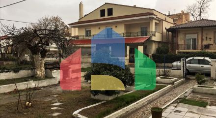 Продаж - Будівля 200 m² в передмісті Салонік