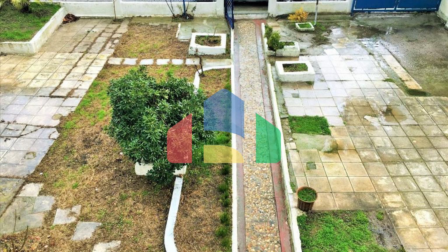 Продажа - Здание 200 m² в пригороде Салоник