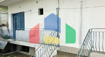 Продажа - Здание 200 m² в пригороде Салоник