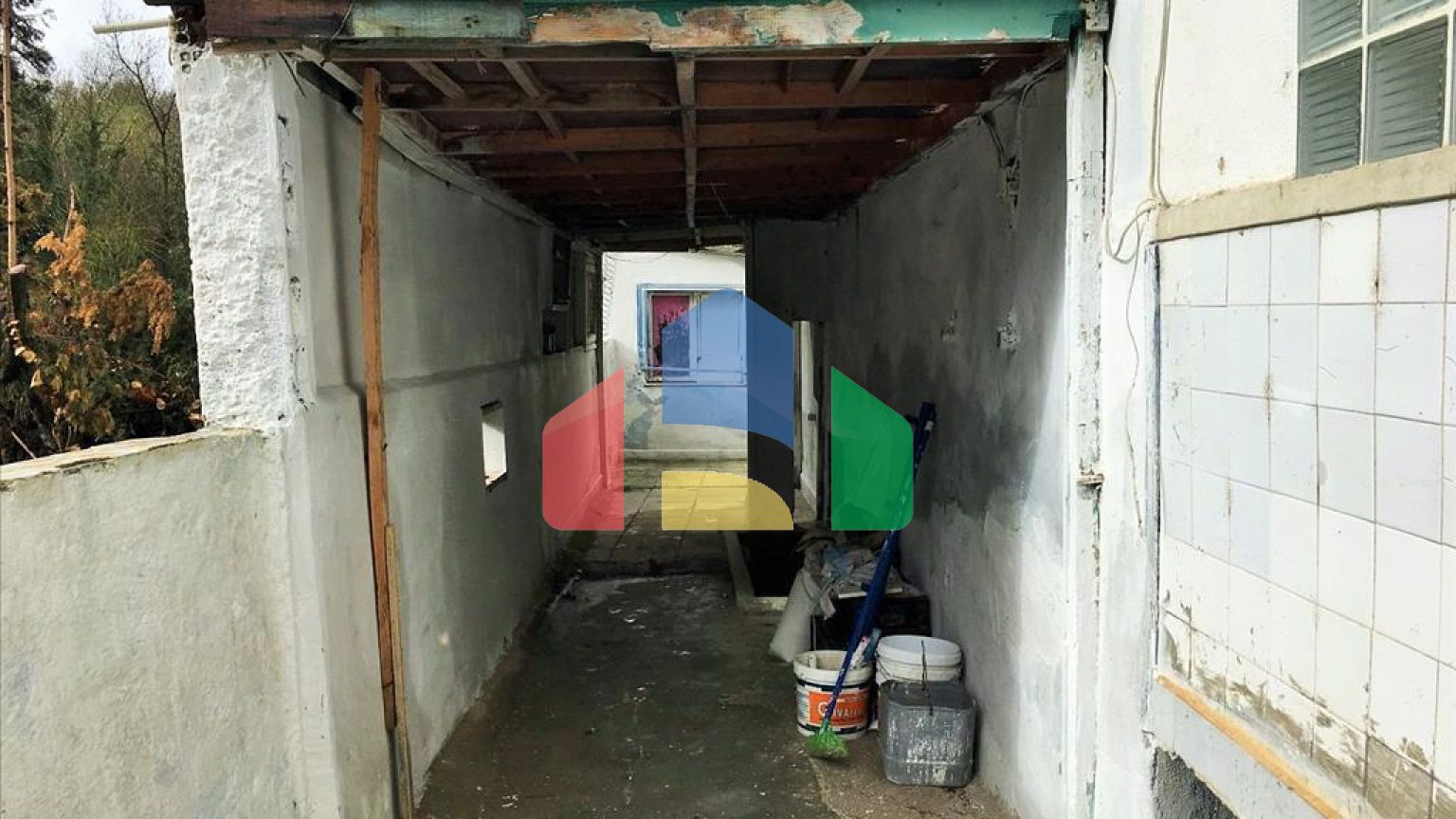 Продажа - Здание 200 m² в пригороде Салоник