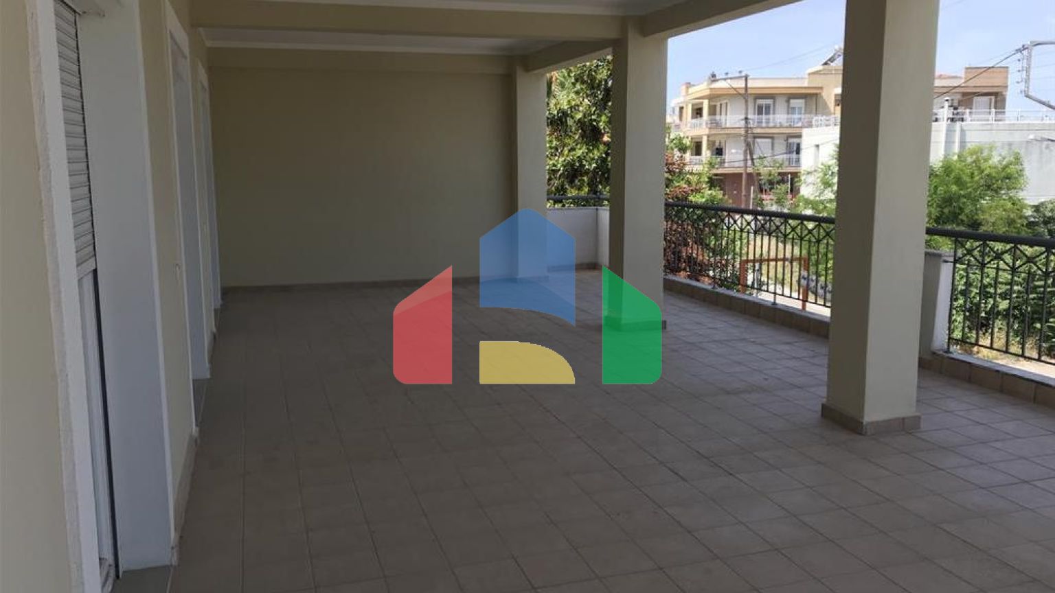 Продажа - Квартира 148 m² в пригороде Салоник