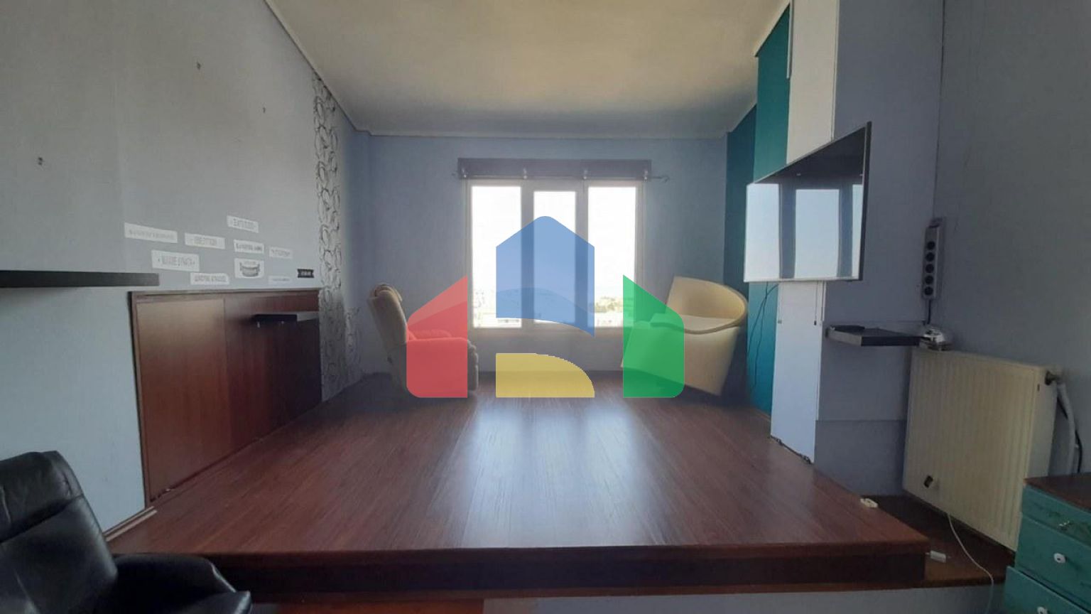 Продаж - Таунхаус 240 m² в передмісті Салонік