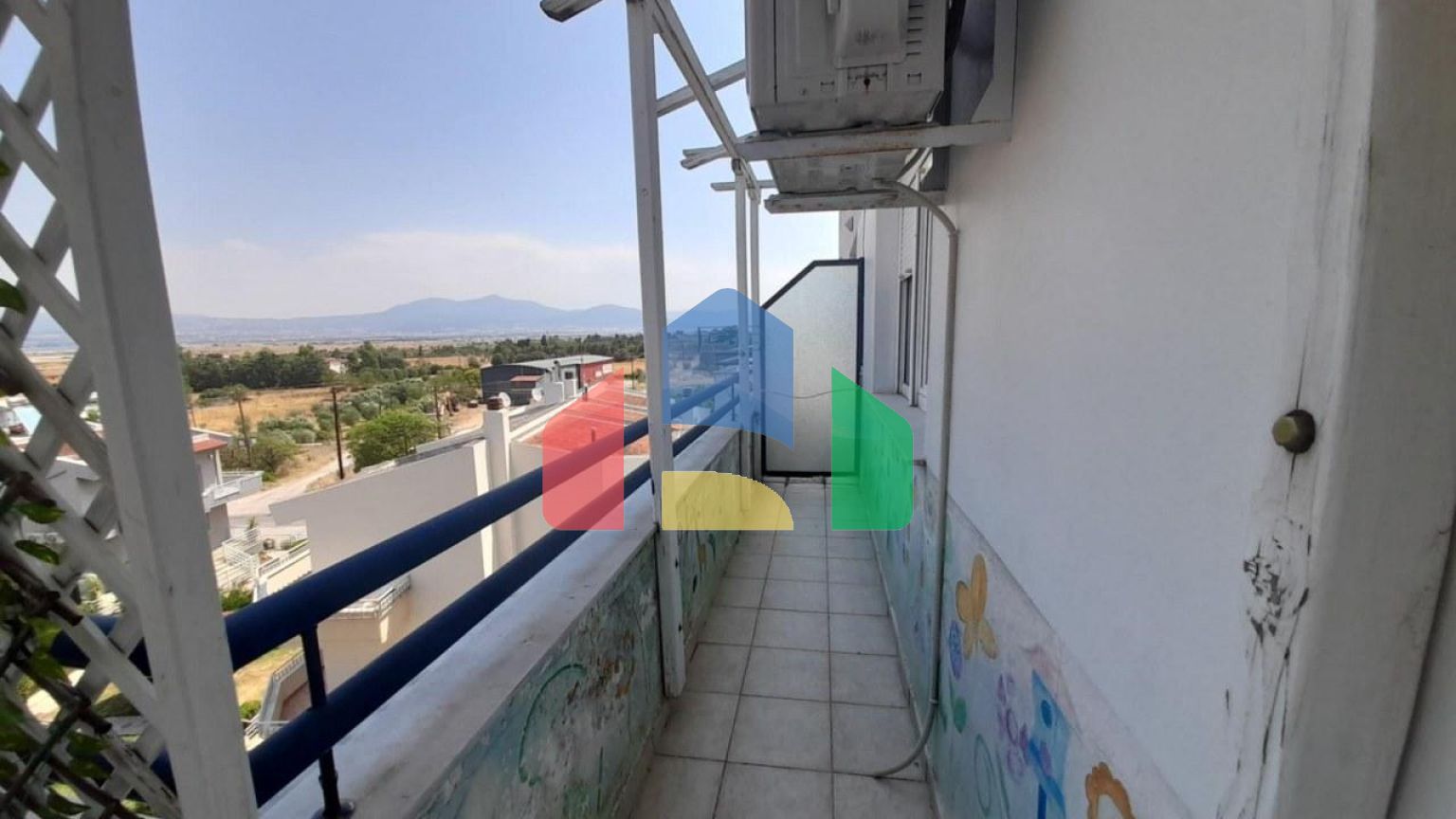 Продаж - Таунхаус 240 m² в передмісті Салонік