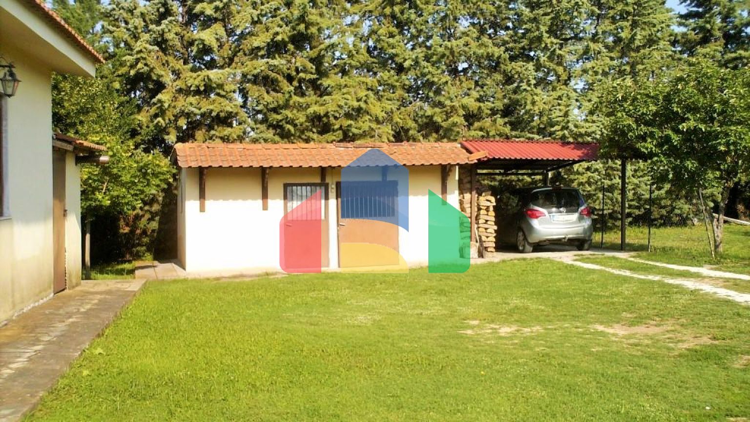 Продаж - Котедж 90 m² в передмісті Салонік