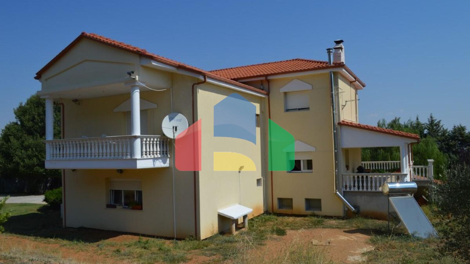 Продажа - Коттедж 210 m² в пригороде Салоник