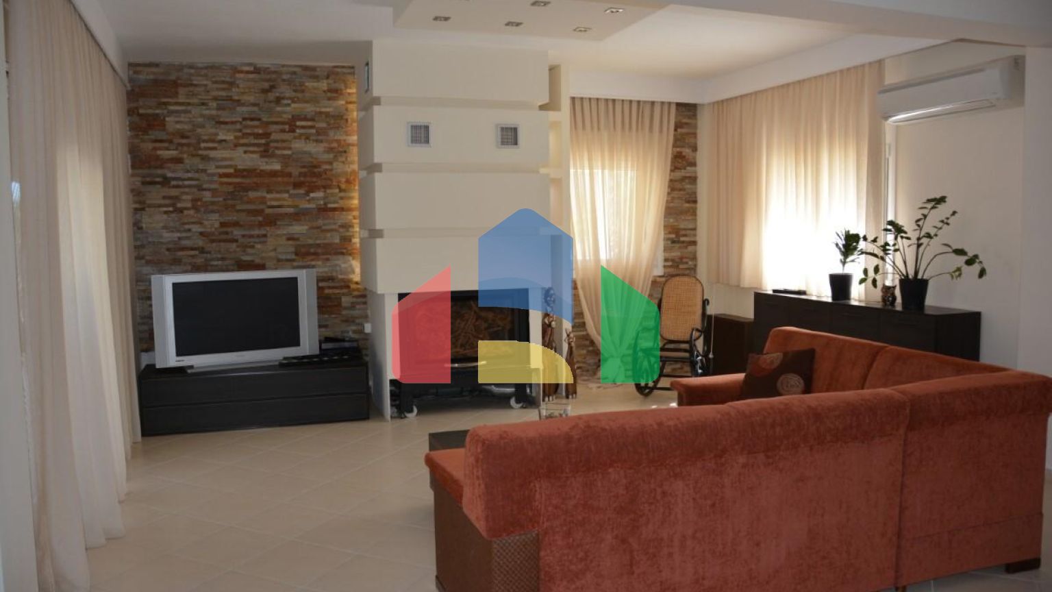 Продажа - Коттедж 210 m² в пригороде Салоник