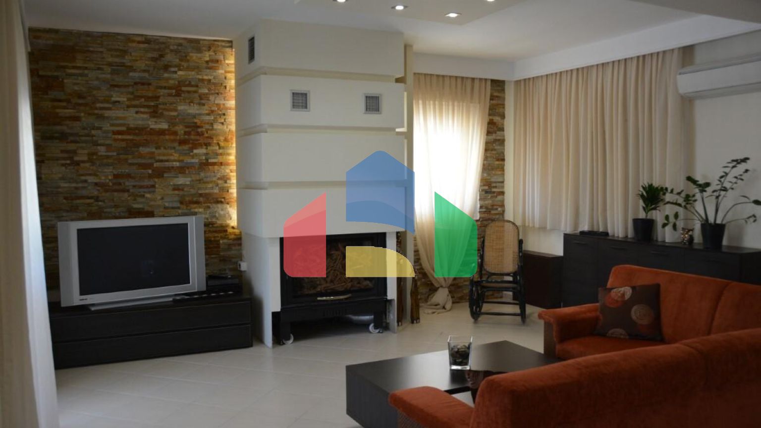 Продажа - Коттедж 210 m² в пригороде Салоник