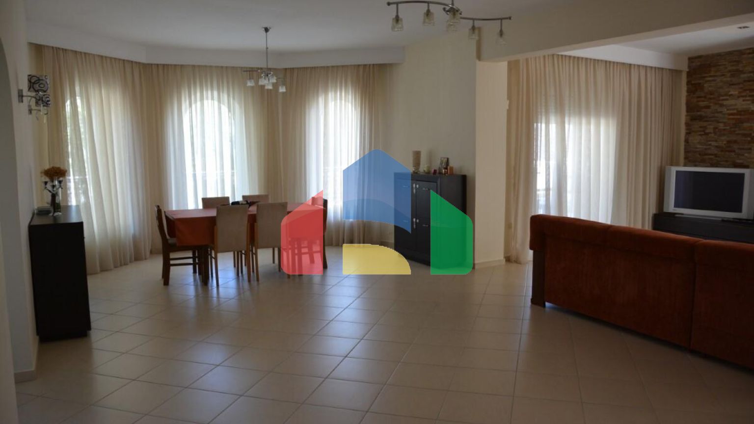 Продажа - Коттедж 210 m² в пригороде Салоник