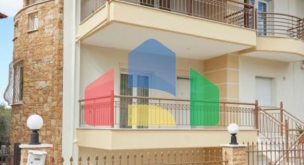 Продажа - Таунхаус 209 m² в пригороде Салоник