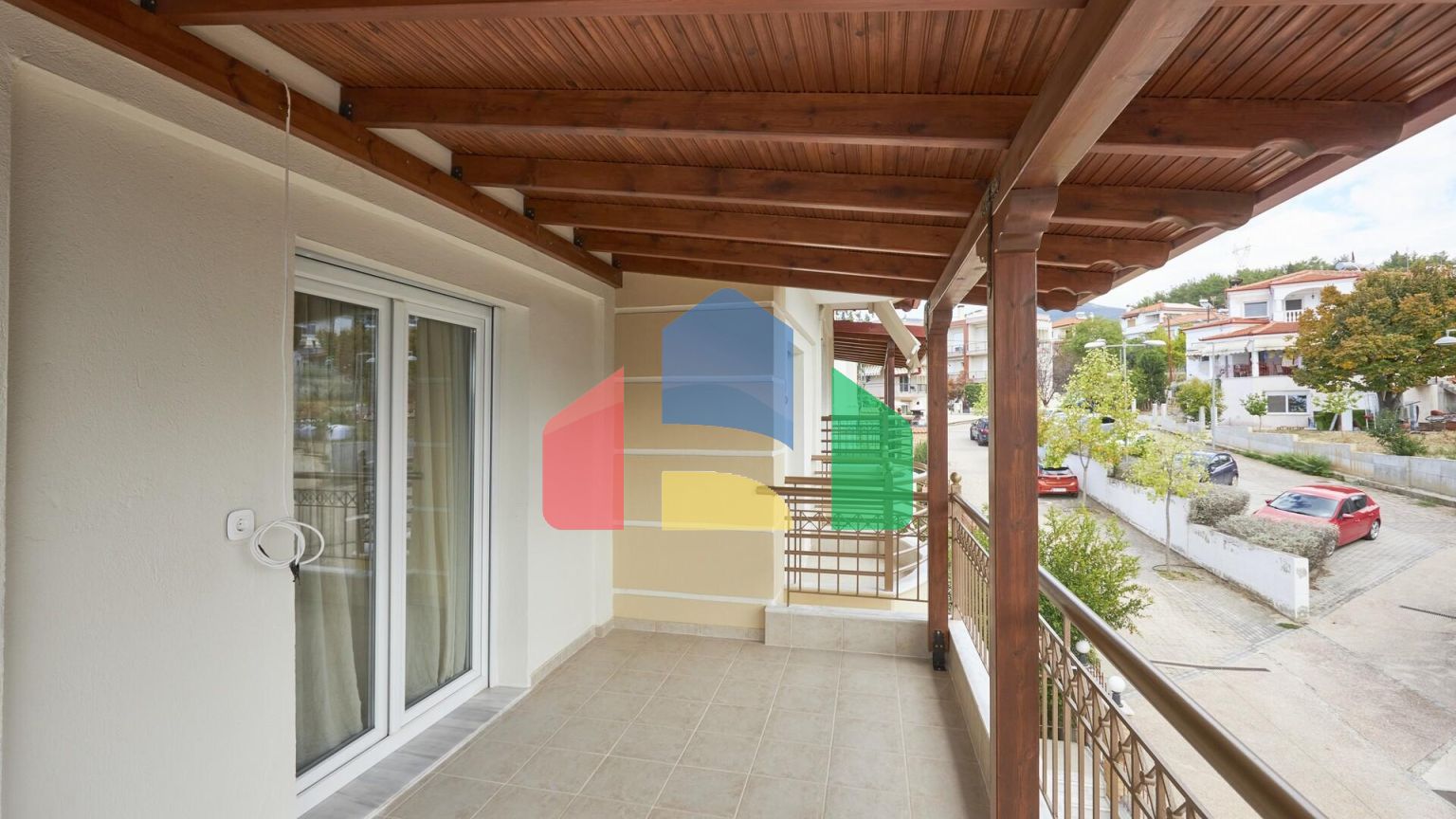 Продажа - Таунхаус 209 m² в пригороде Салоник