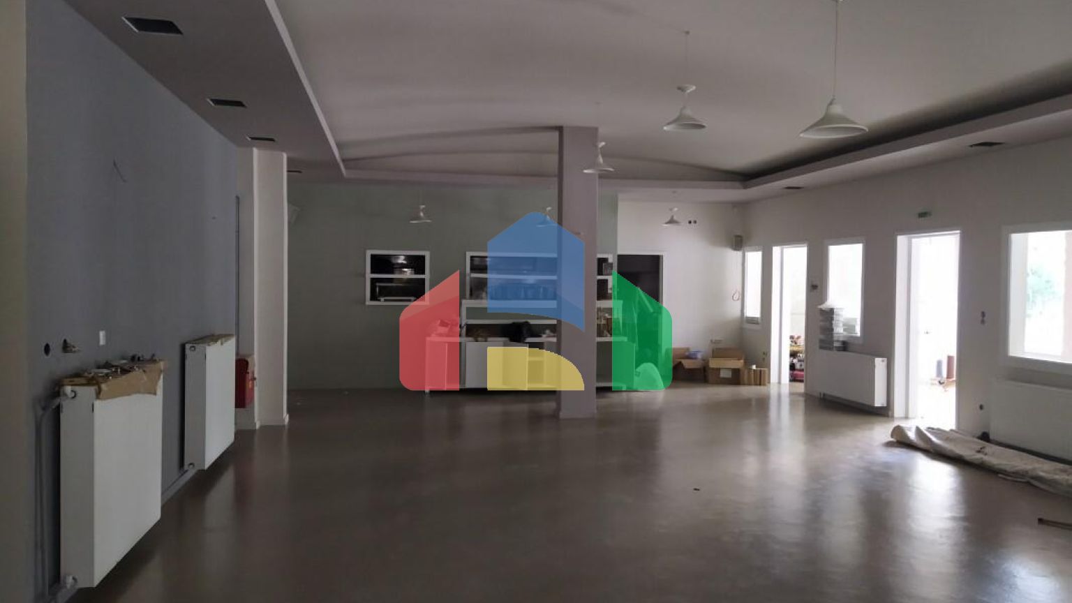 Продажа - Здание 488 m² в пригороде Салоник