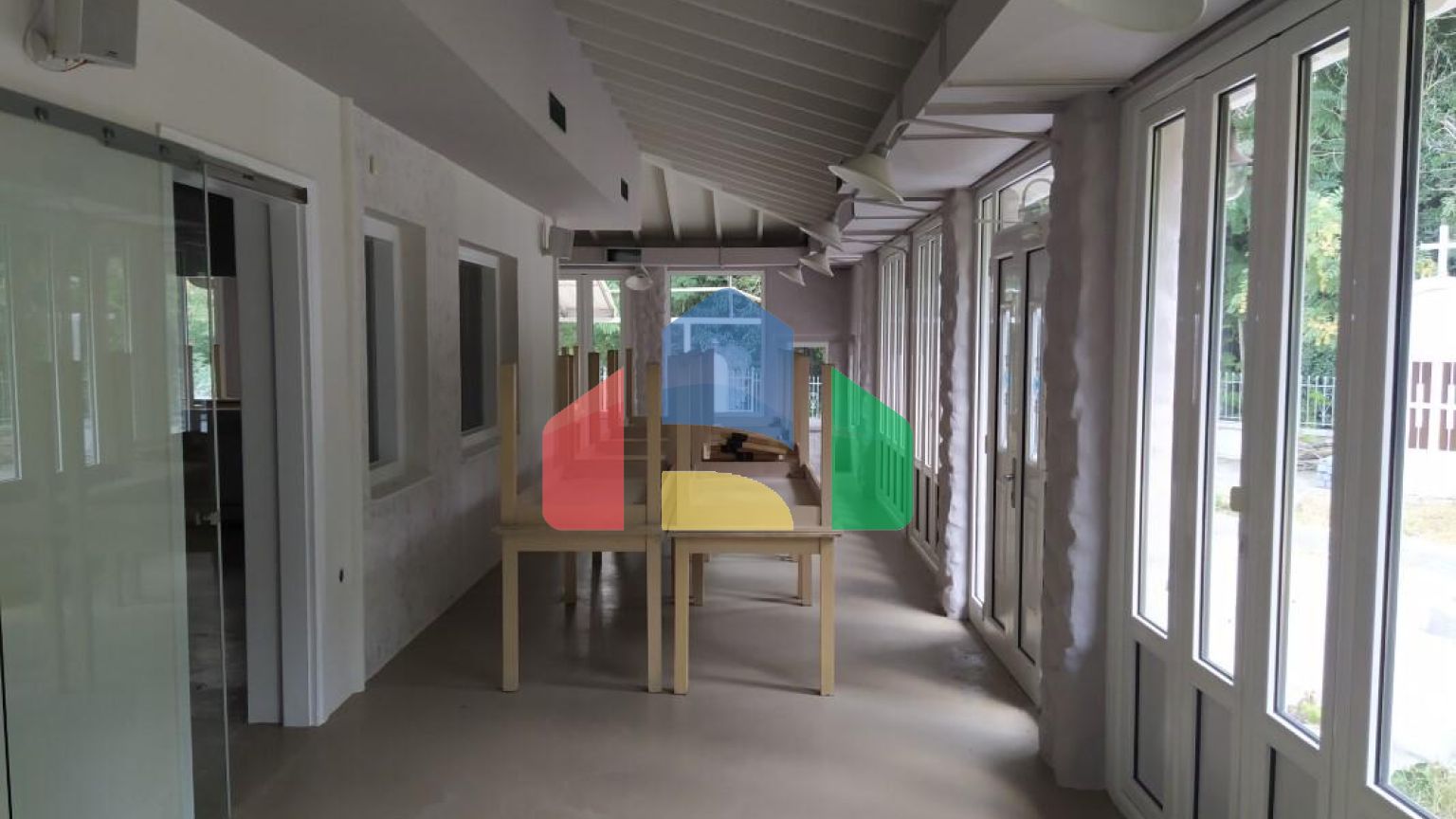 Продажа - Здание 488 m² в пригороде Салоник