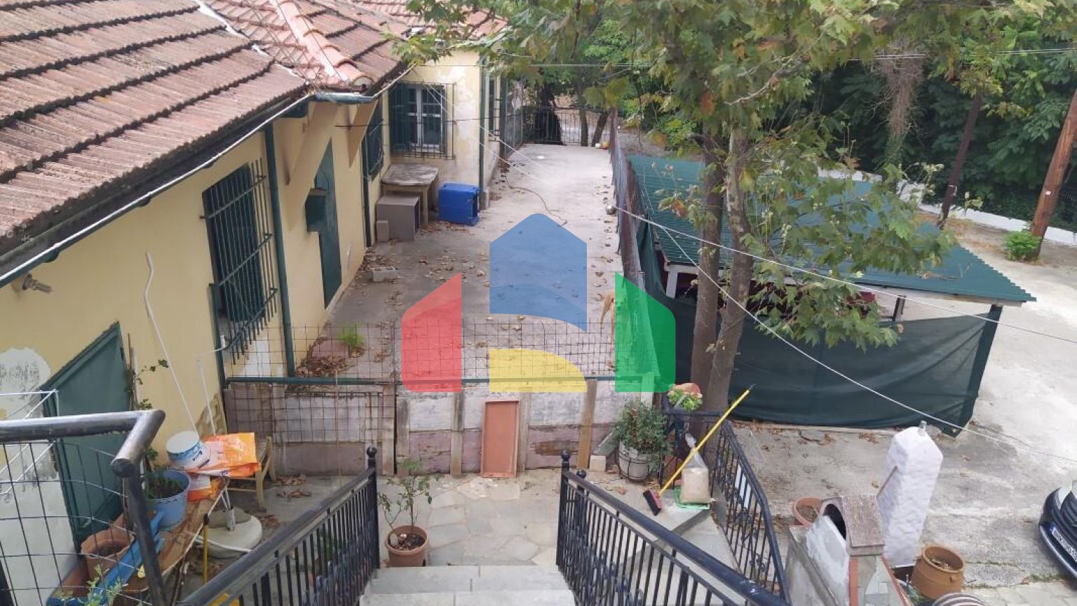 Продажа - Здание 488 m² в пригороде Салоник