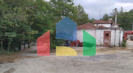 Продажа - Здание 488 m² в пригороде Салоник