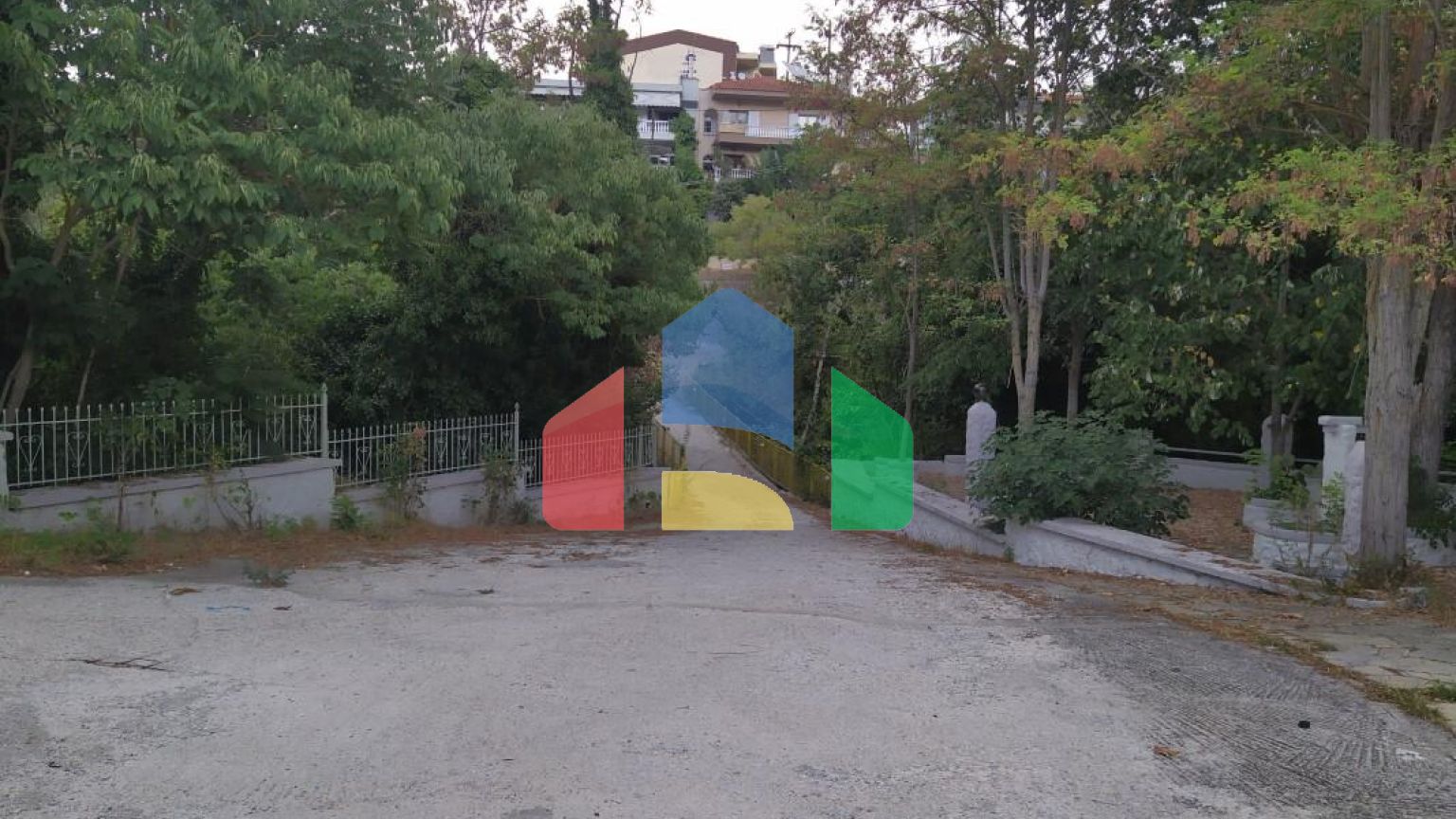 Продажа - Здание 488 m² в пригороде Салоник