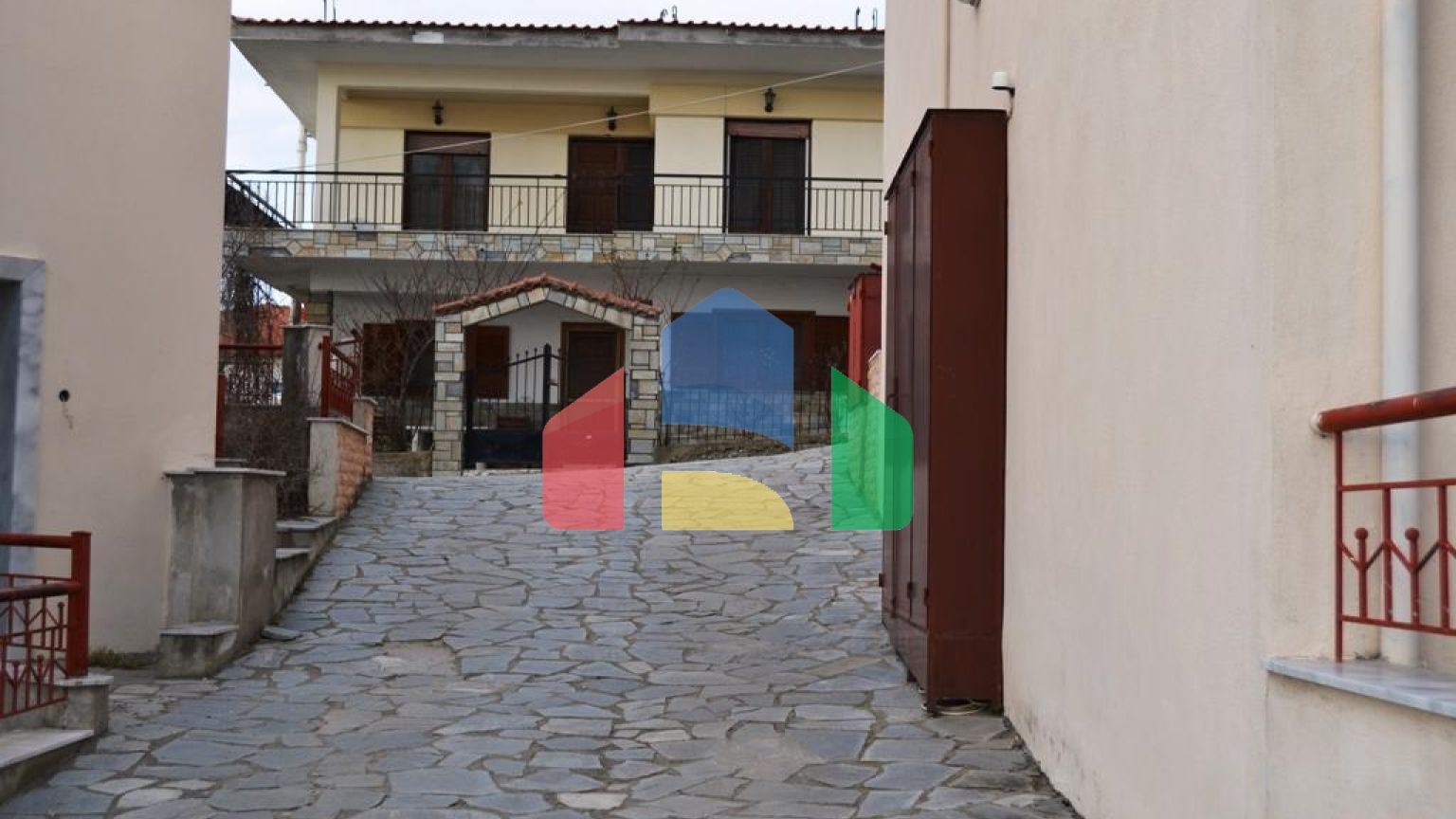 Продаж - Таунхаус 180 m² в передмісті Салонік