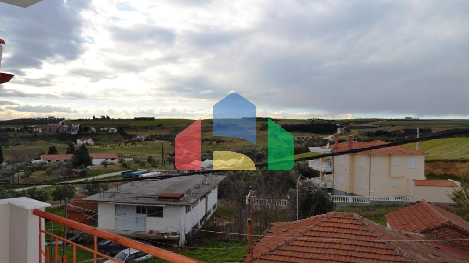 Продаж - Таунхаус 180 m² в передмісті Салонік