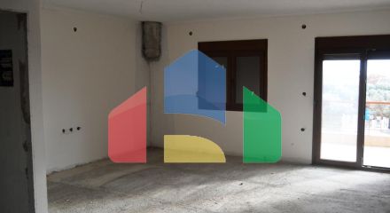 Продаж - Таунхаус 180 m² в передмісті Салонік