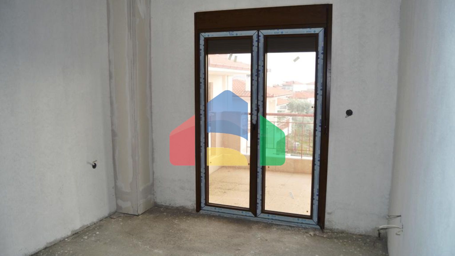 Продаж - Таунхаус 180 m² в передмісті Салонік