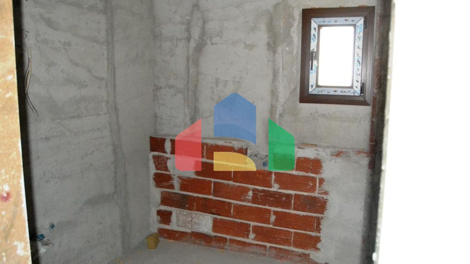 Продаж - Таунхаус 180 m² в передмісті Салонік