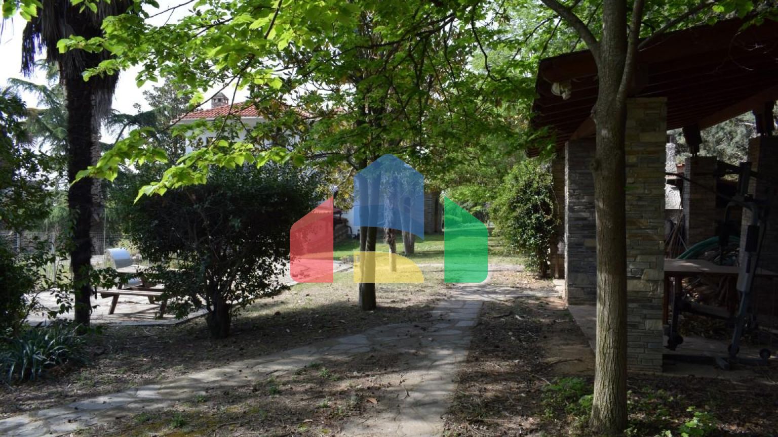 Продаж - Котедж 350 m² в передмісті Салонік