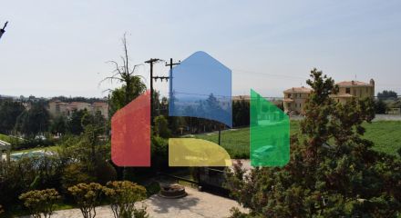 Продаж - Котедж 350 m² в передмісті Салонік Продаж - Котедж 350 m² в передмісті Салонік