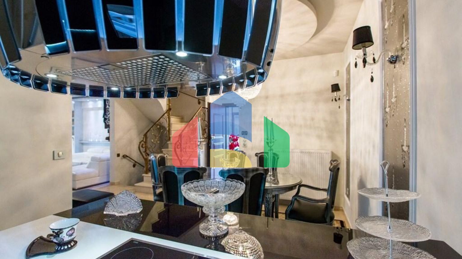 Продажа - Коттедж 225 m² в пригороде Салоник