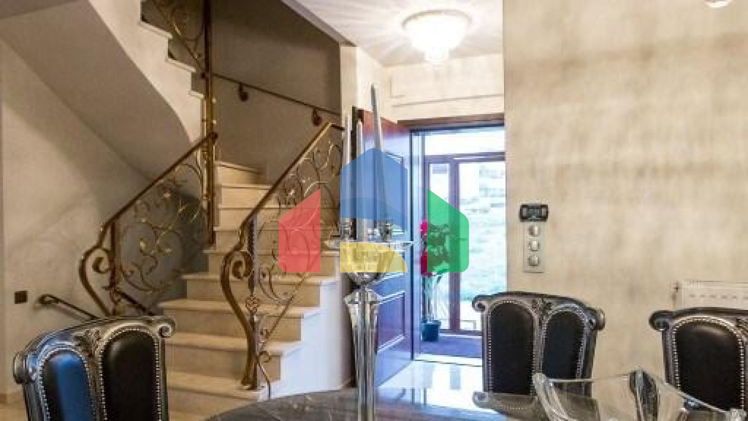 Продажа - Коттедж 225 m² в пригороде Салоник