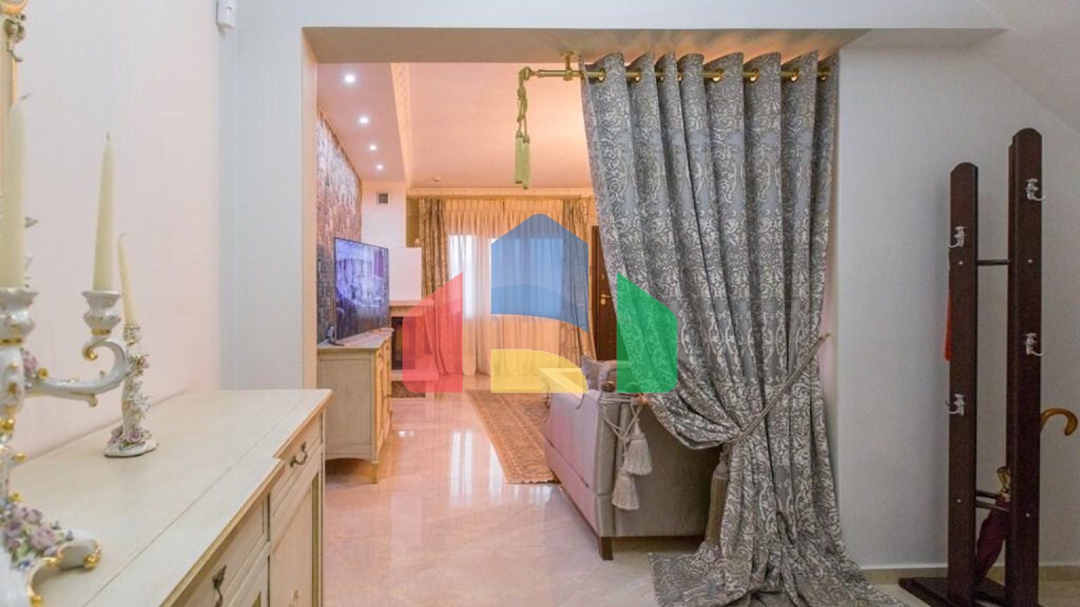 Продажа - Коттедж 225 m² в пригороде Салоник