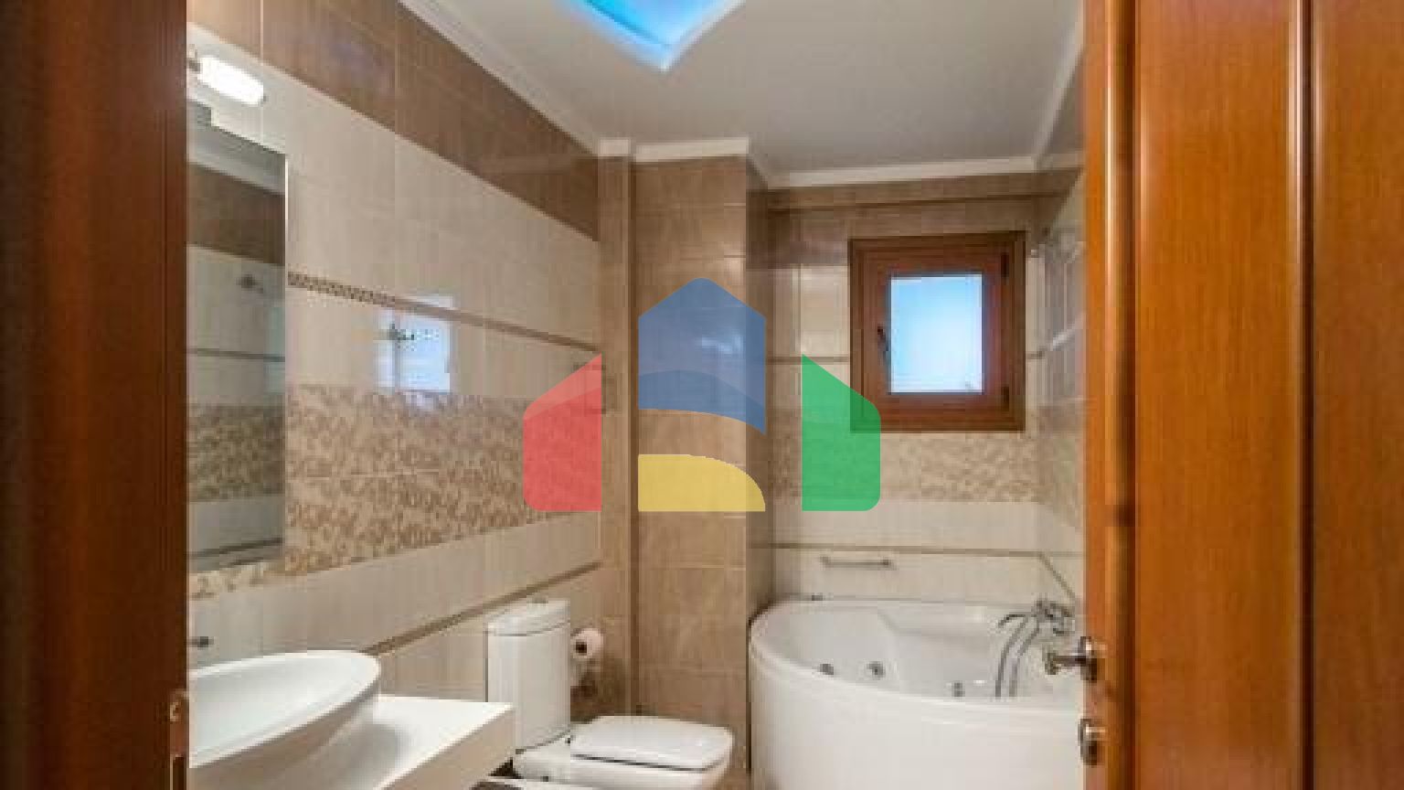 Продажа - Коттедж 225 m² в пригороде Салоник