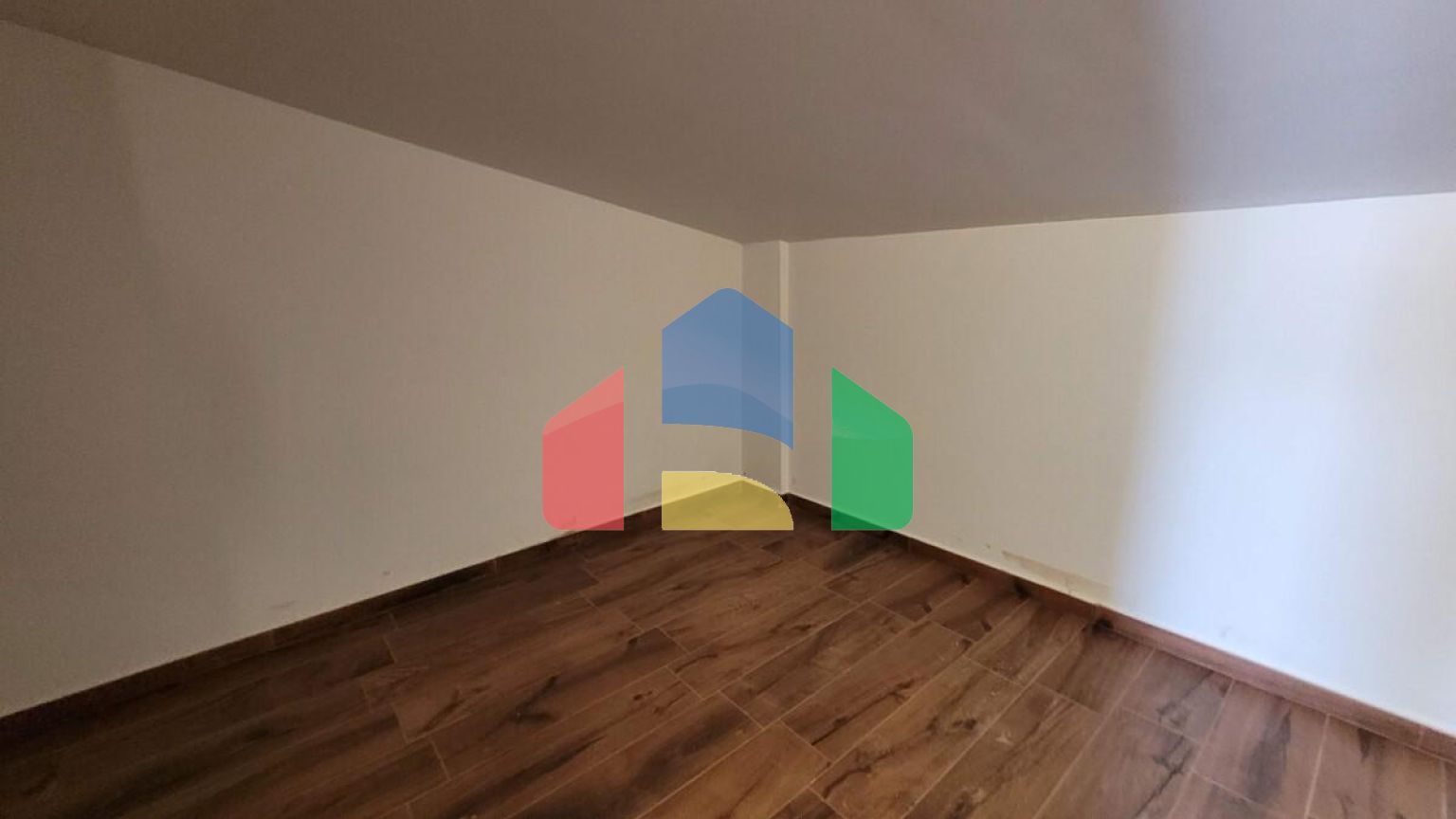 Продаж - Duplex 87 m² в передмісті Салонік