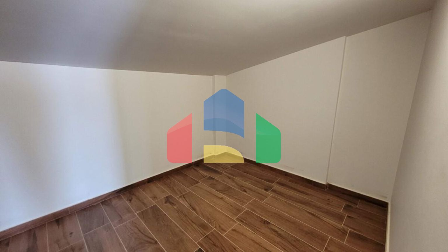 Продаж - Duplex 87 m² в передмісті Салонік