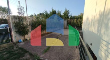 Продаж - Котедж 335 m² в передмісті Салонік