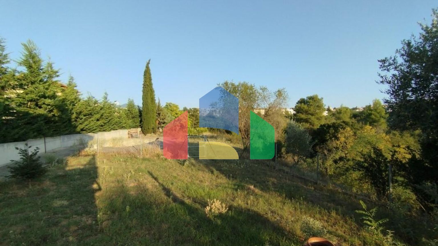 Продаж - Котедж 335 m² в передмісті Салонік