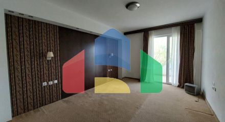 Продаж - Готель 4390 m² в передмісті Салонік