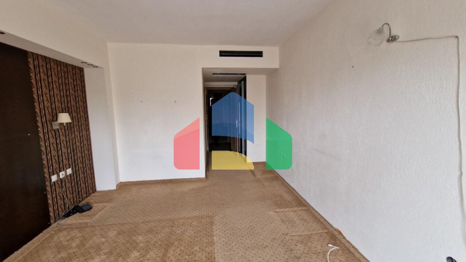 Продаж - Готель 4390 m² в передмісті Салонік