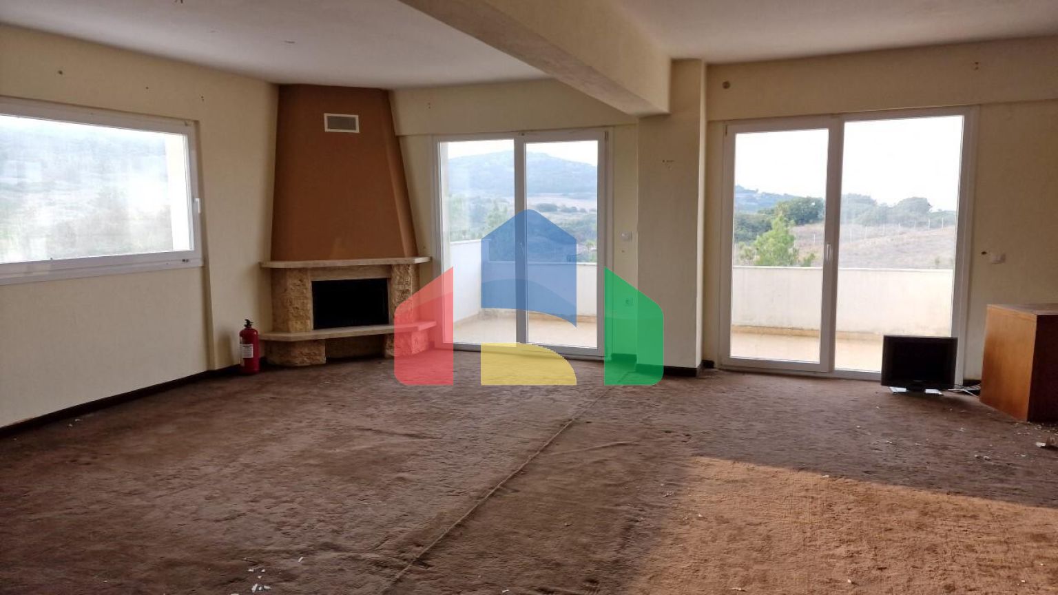 Продаж - Готель 4390 m² в передмісті Салонік