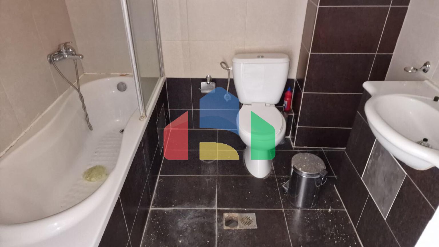 Продаж - Готель 4390 m² в передмісті Салонік