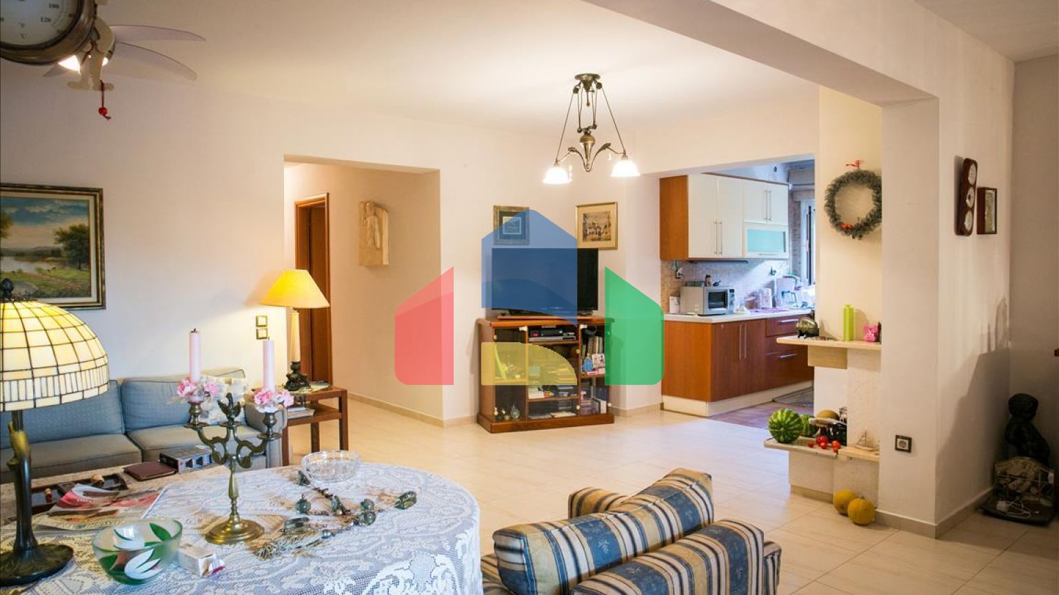 Продажа - Вилла 590 m² в пригороде Салоник