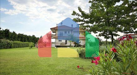 Продажа - Вилла 590 m² в пригороде Салоник Продажа - Вилла 590 m² в пригороде Салоник