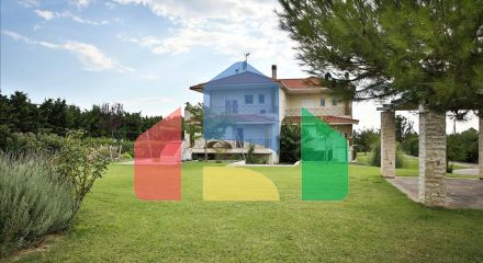 Продажа - Вилла 590 m² в пригороде Салоник Продажа - Вилла 590 m² в пригороде Салоник