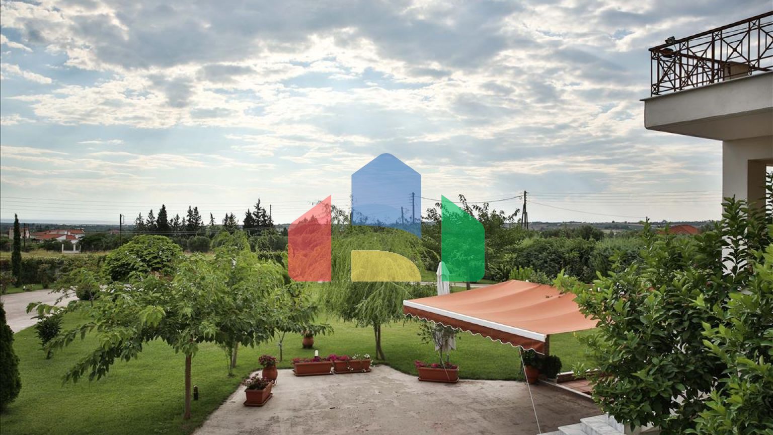 Продажа - Вилла 590 m² в пригороде Салоник