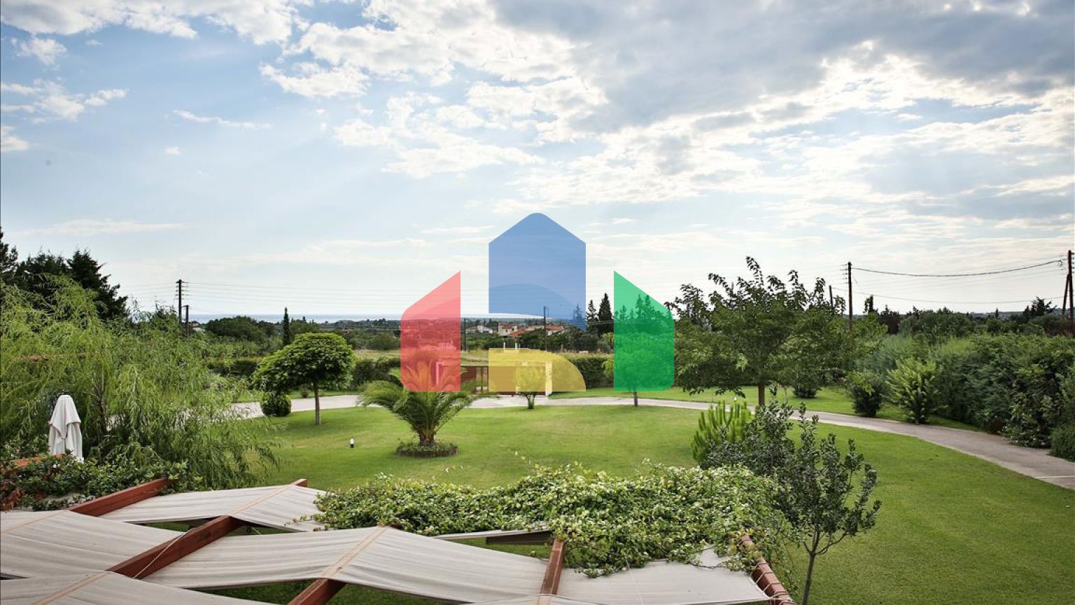 Продажа - Вилла 590 m² в пригороде Салоник